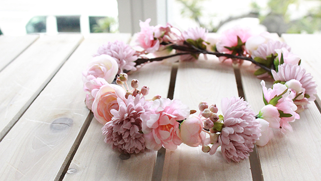バンクシアローズの花かんむりの作り方 Deco